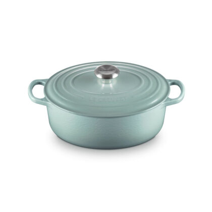 Le Creuset Signature Cast Iron 27cm Oval Casserole