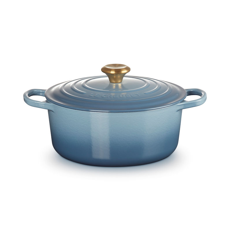Le Creuset Signature Cast Iron 26cm Casserole Dish