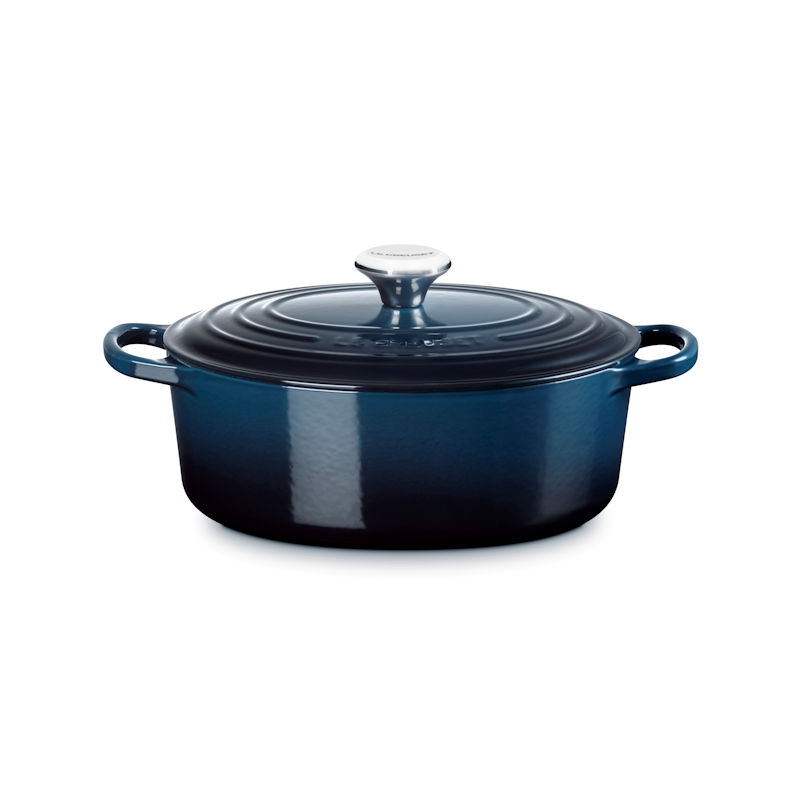 Le Creuset Signature Cast Iron 27cm Casserole Dish
